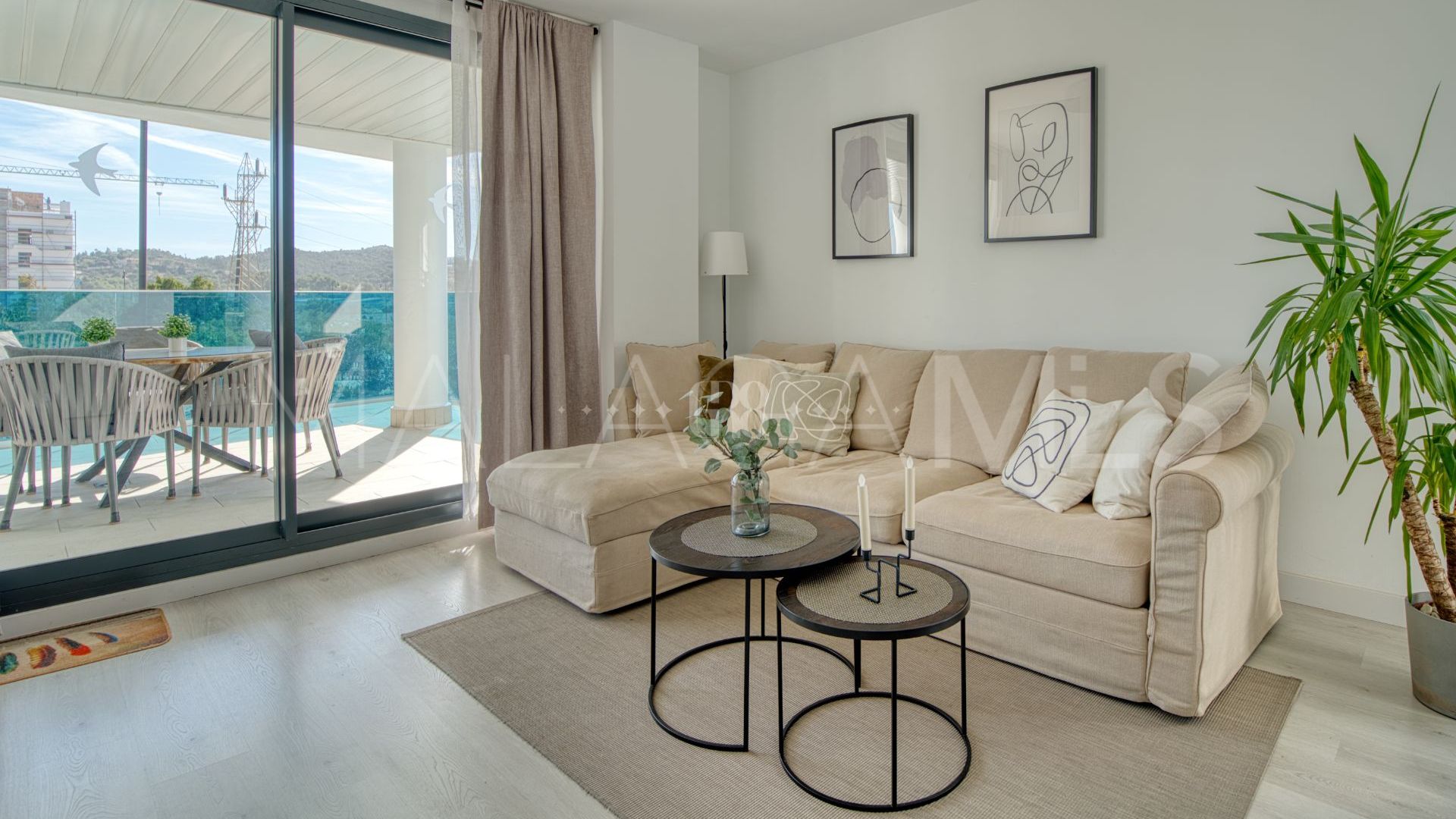 Las Lagunas 2 bedrooms apartment for sale