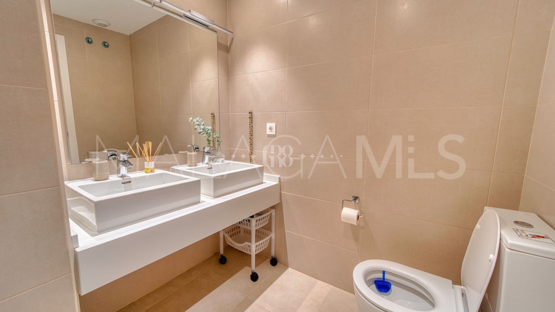 Las Lagunas 2 bedrooms apartment for sale