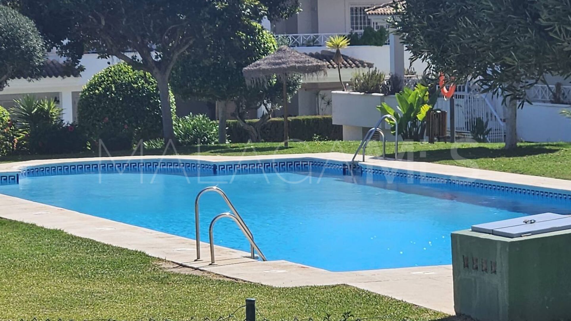 Duplex penthouse for sale in Las Lomas de Rio Real