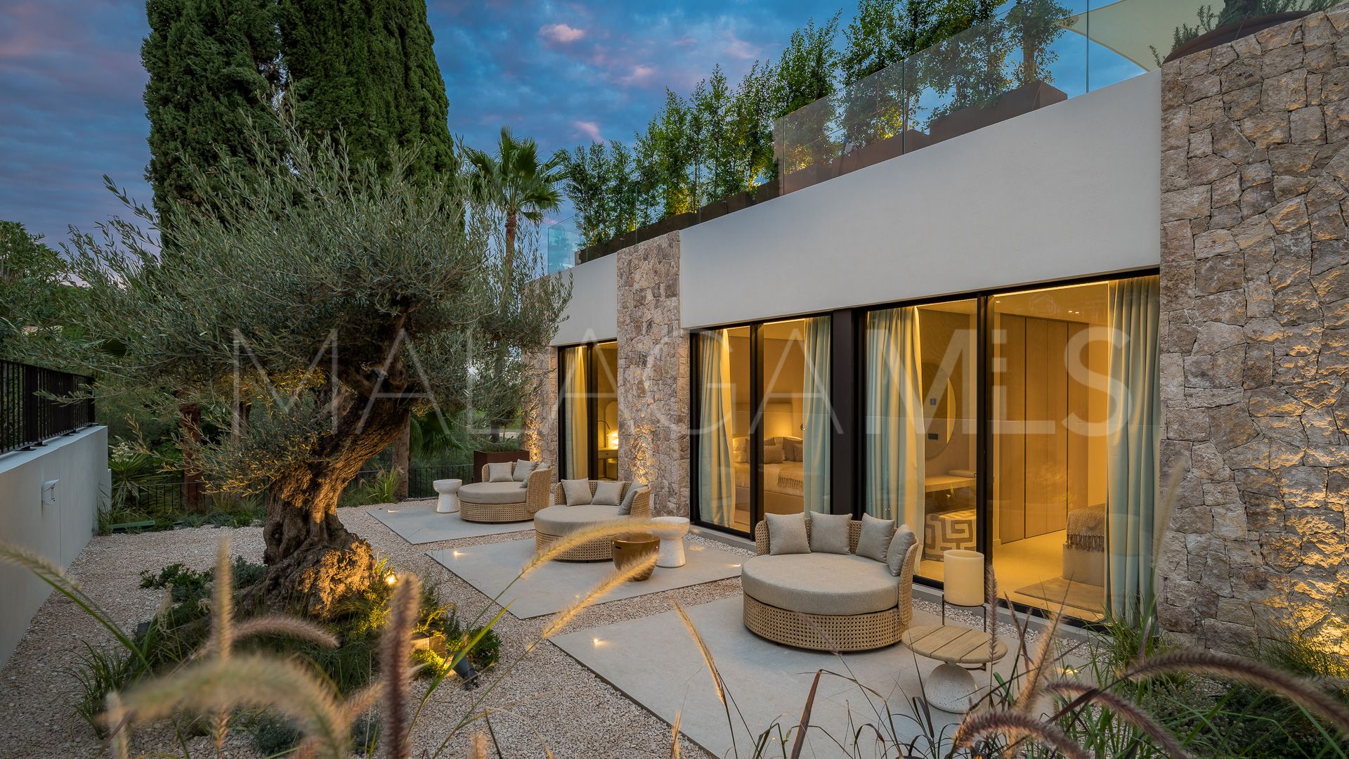 Villa for sale in Los Naranjos Country Club