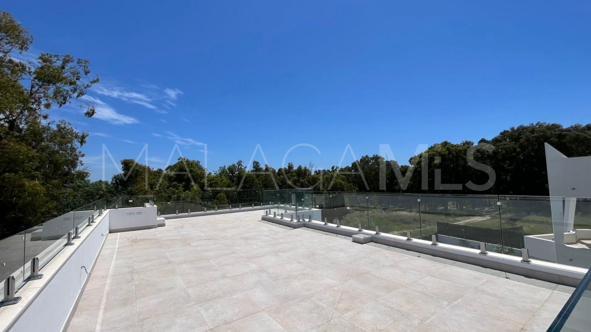 Villa for sale in Monte Biarritz