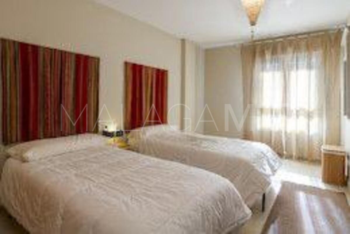 Buy apartamento de 2 bedrooms in Albatross Hill