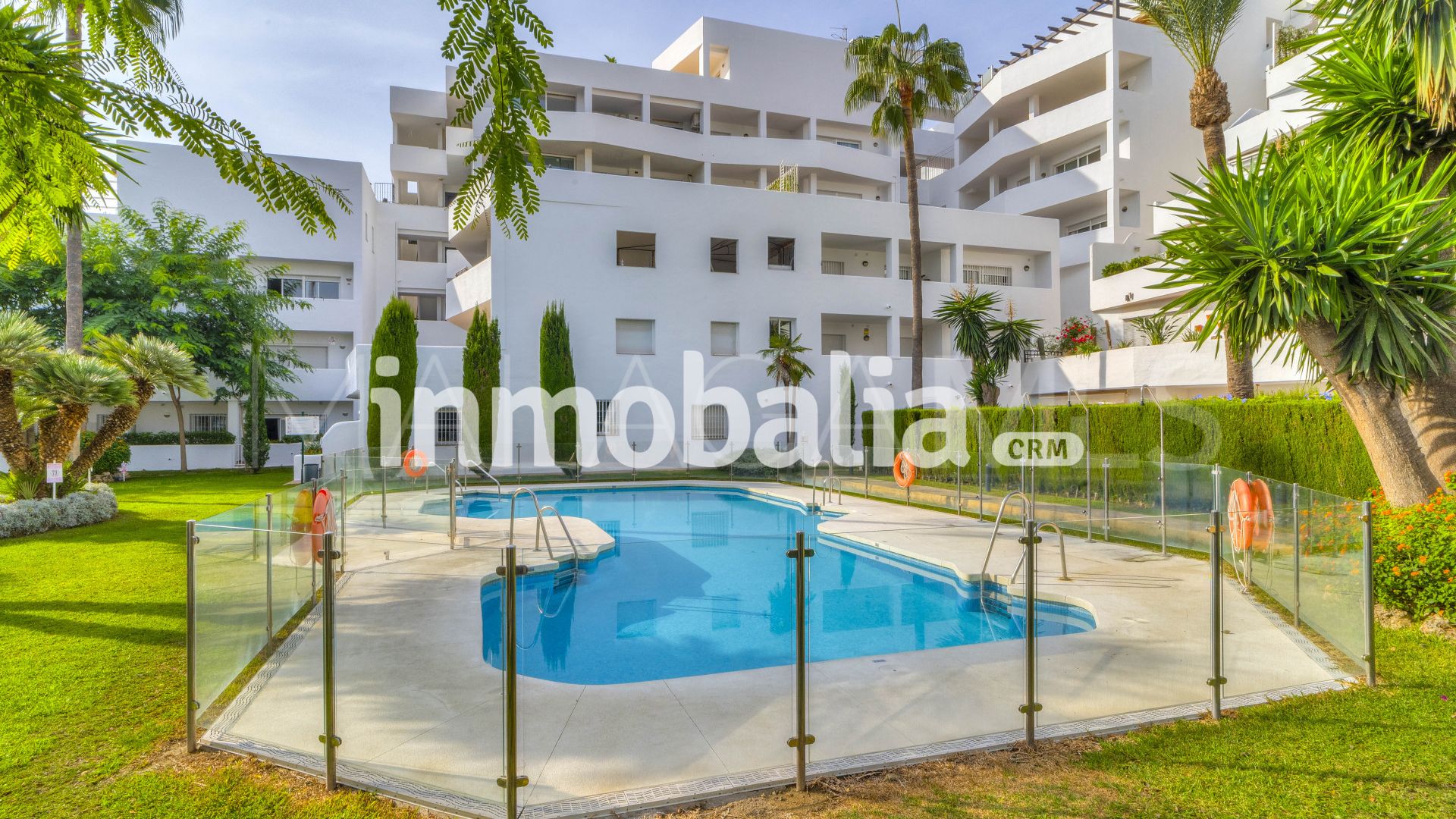 Jardines de Andalucia apartment for sale