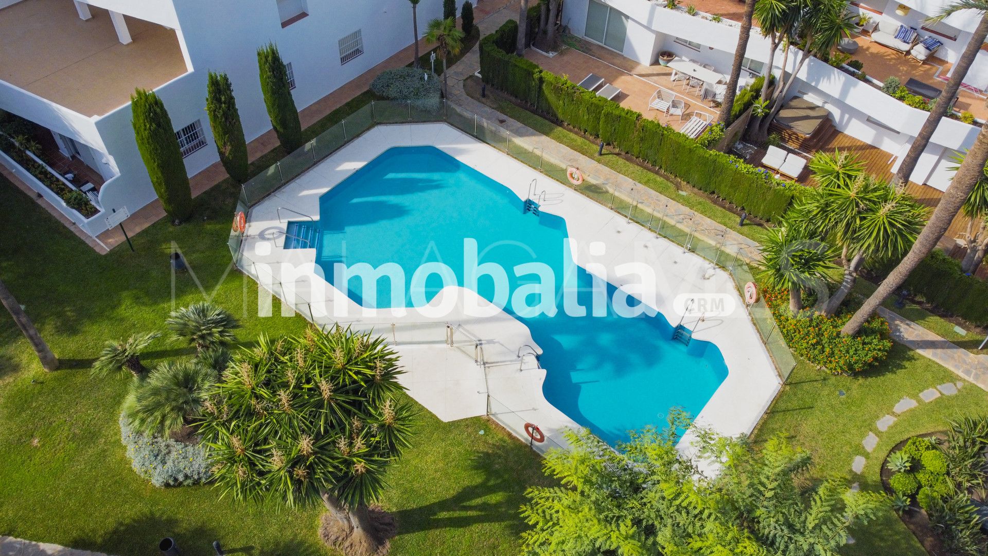 Jardines de Andalucia apartment for sale