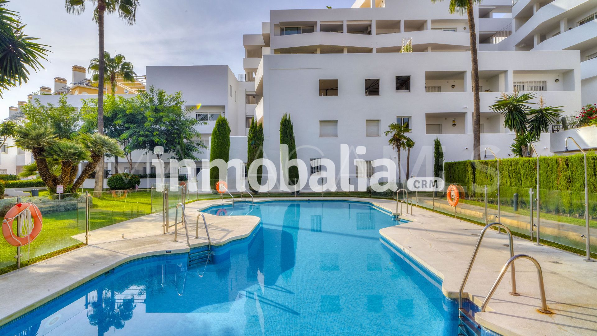 Jardines de Andalucia apartment for sale