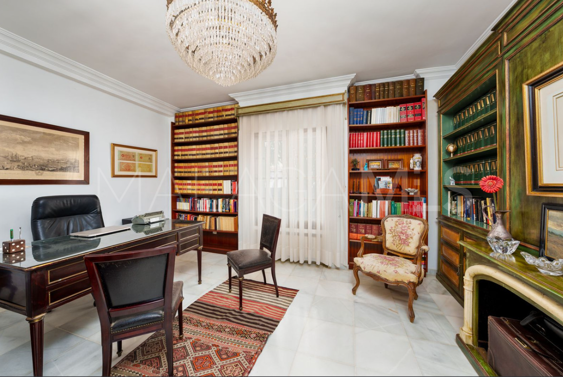 Villa in Cortijo Blanco for sale
