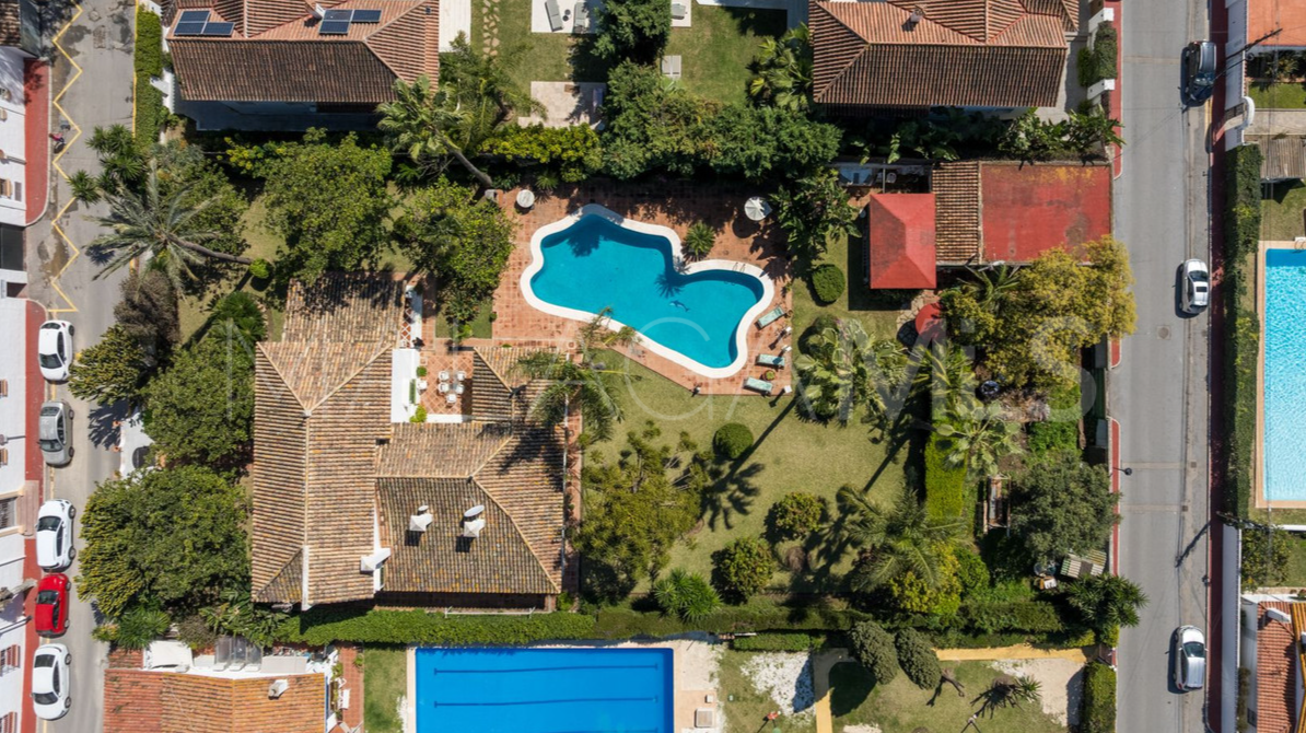 Villa in Cortijo Blanco for sale