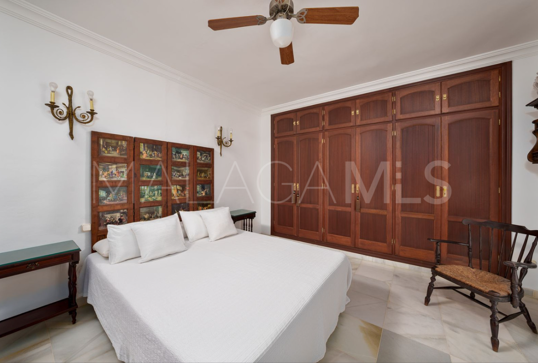 Villa in Cortijo Blanco for sale