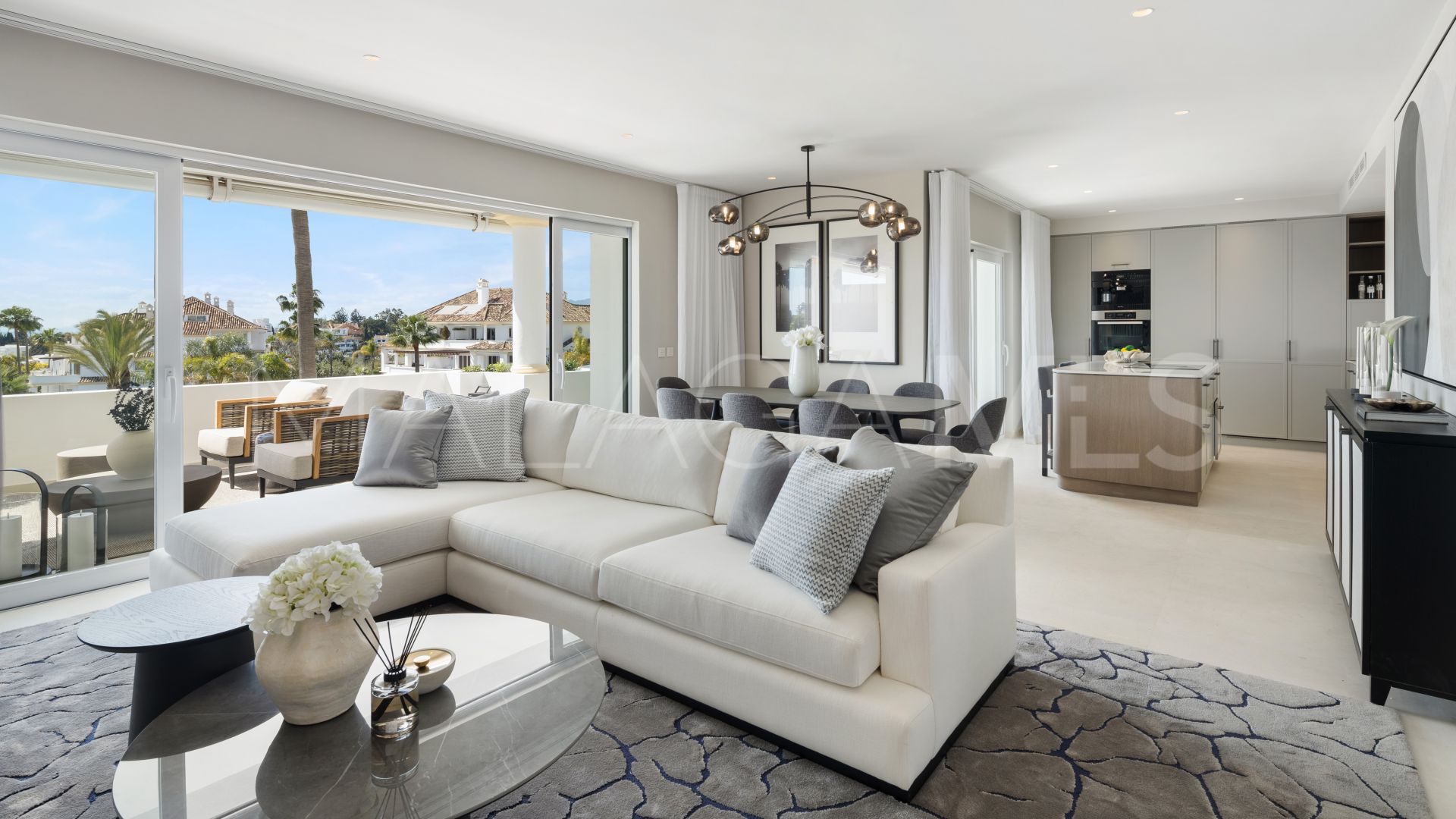 Duplex penthouse for sale in Golden Mile