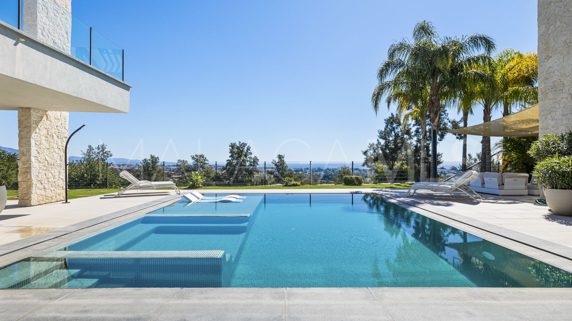 Villa with 5 bedrooms for sale in Benahavis