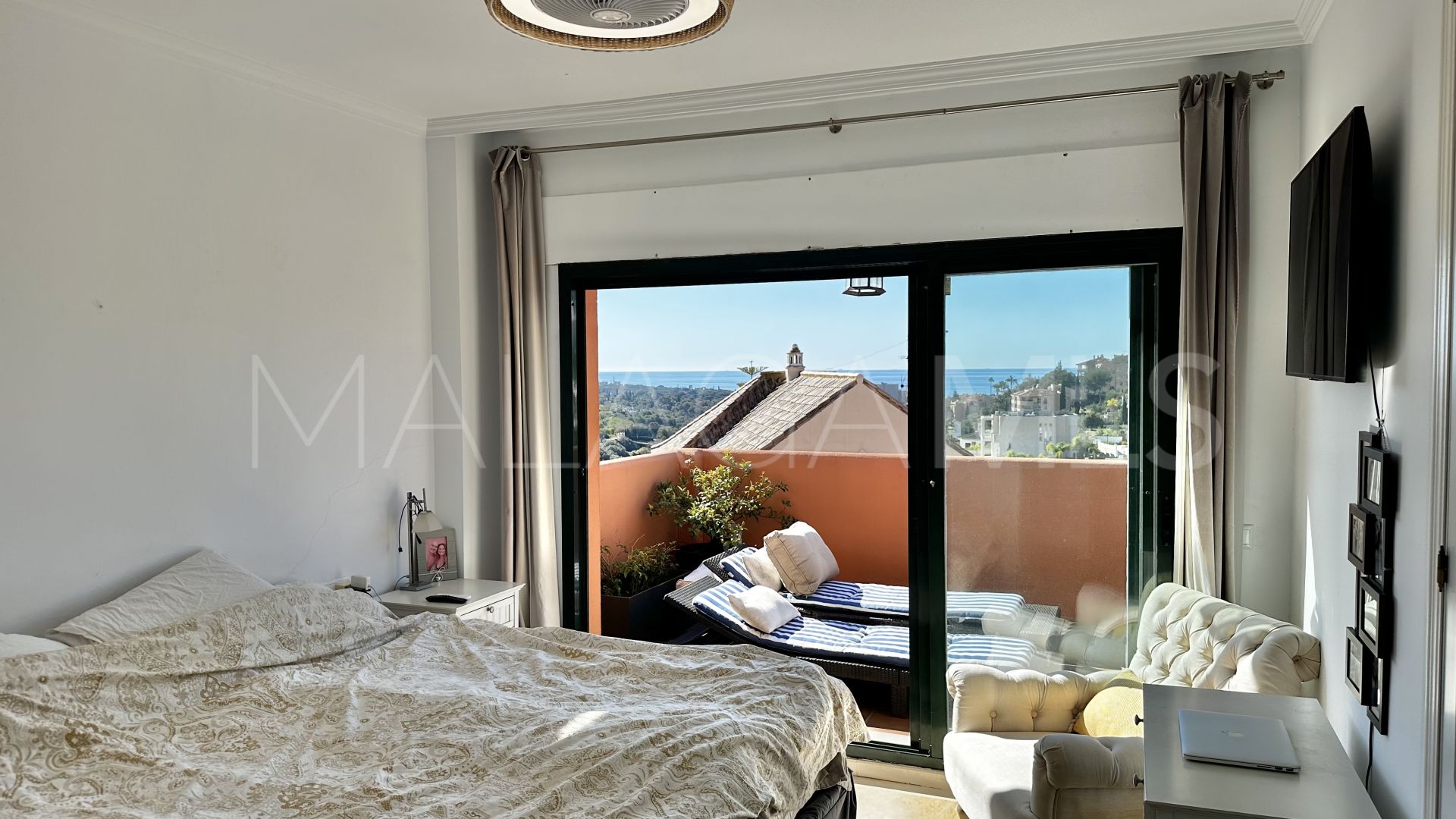 Appartement terrasse for sale in Elviria
