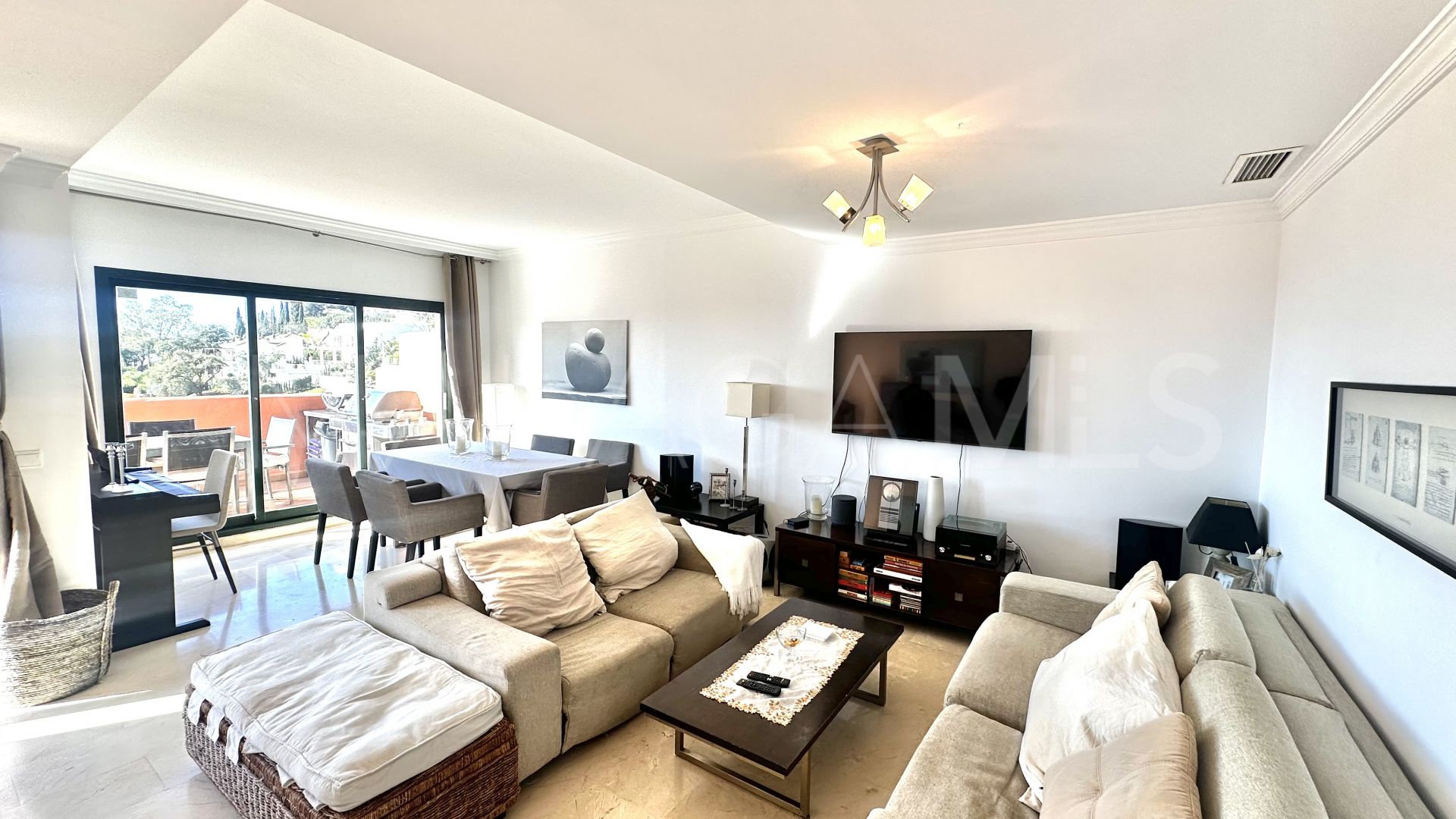 Appartement terrasse for sale in Elviria