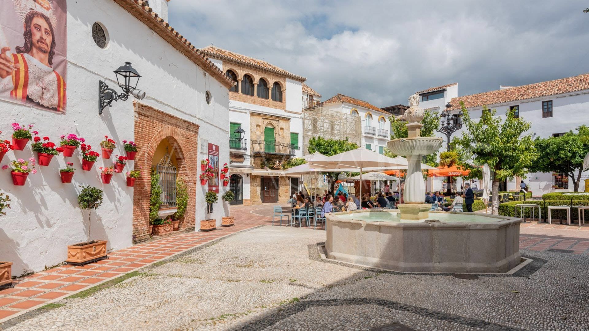 Byggnad for sale in Casco antiguo