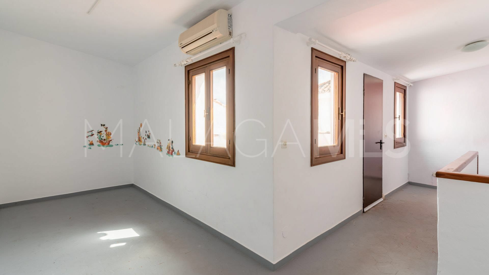 Byggnad for sale in Casco antiguo