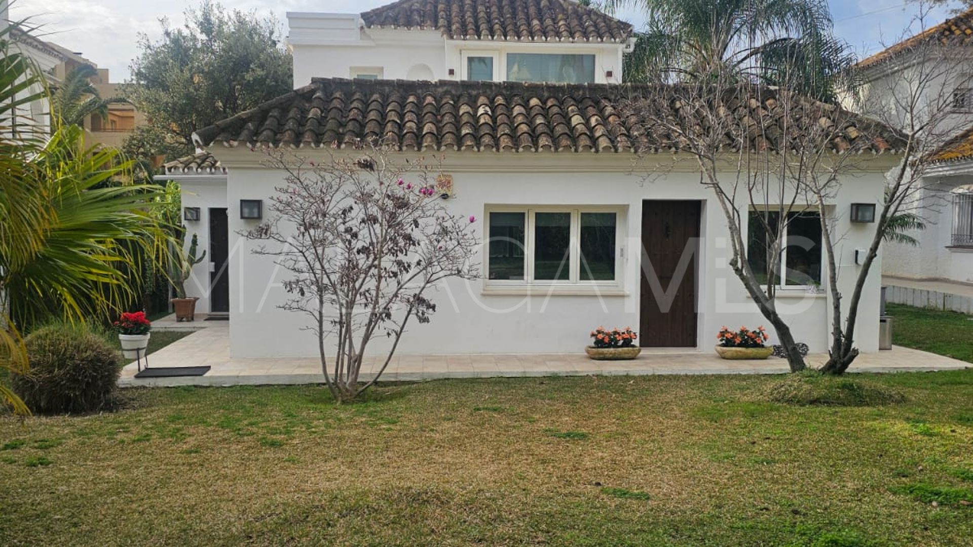 Villa for sale in Sitio de Calahonda