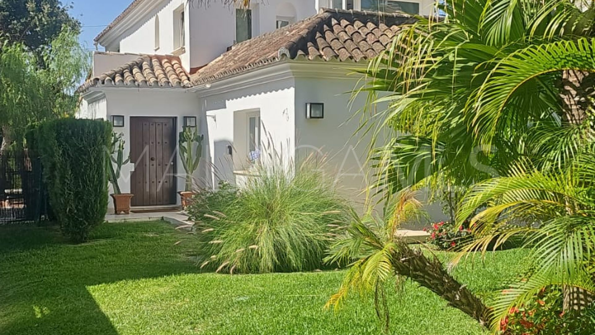 Villa for sale in Sitio de Calahonda