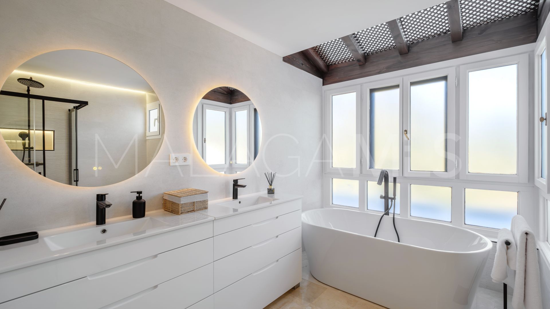 For sale duplex penthouse in Ventura del Mar