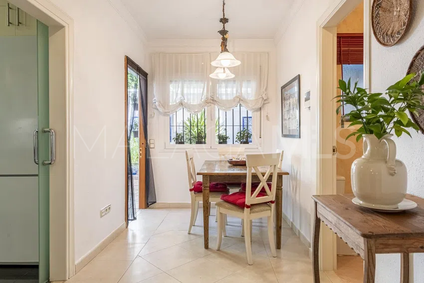 Buy pareado in Nueva Andalucia