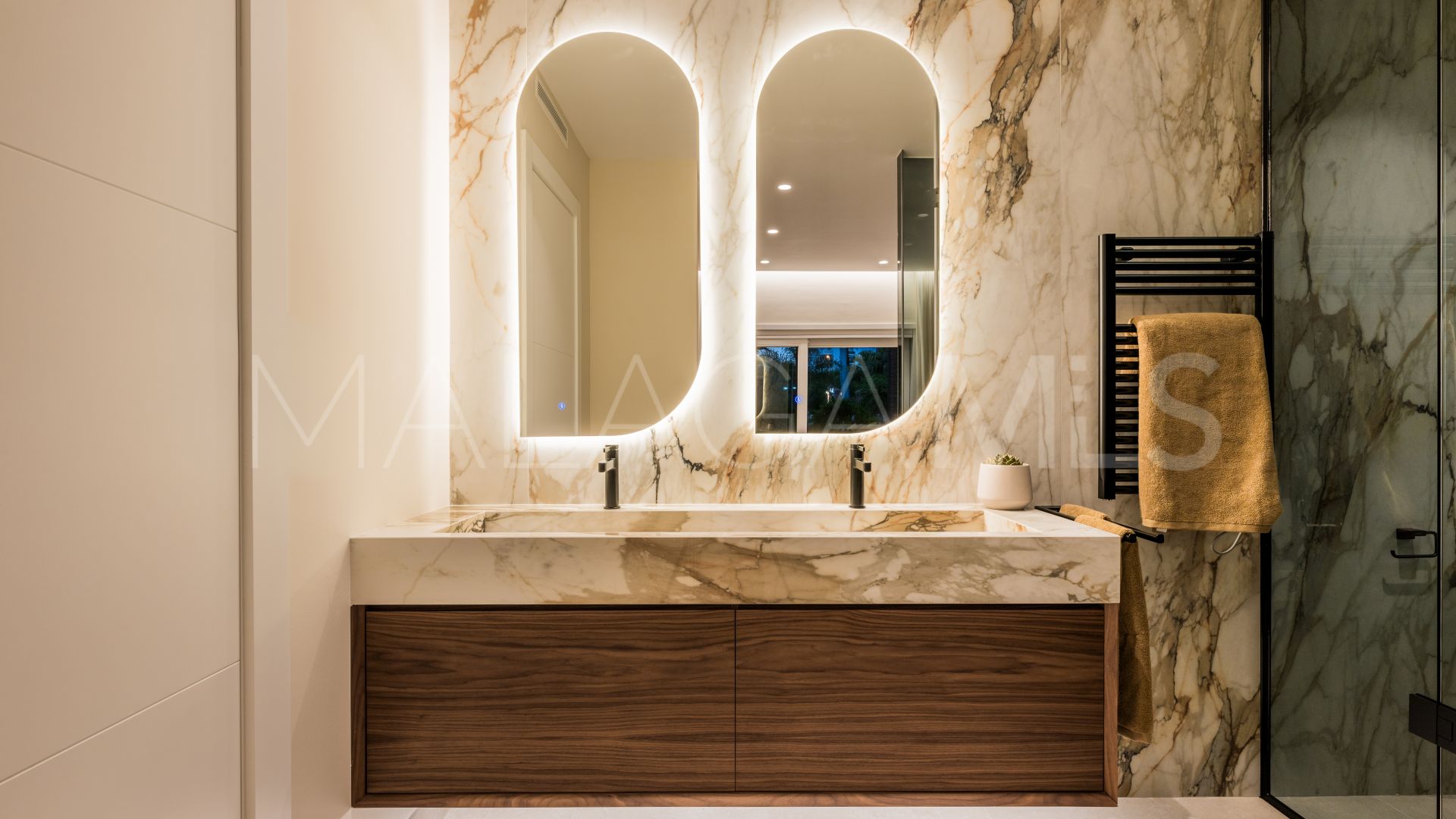 Wohnung for sale in New Golden Mile