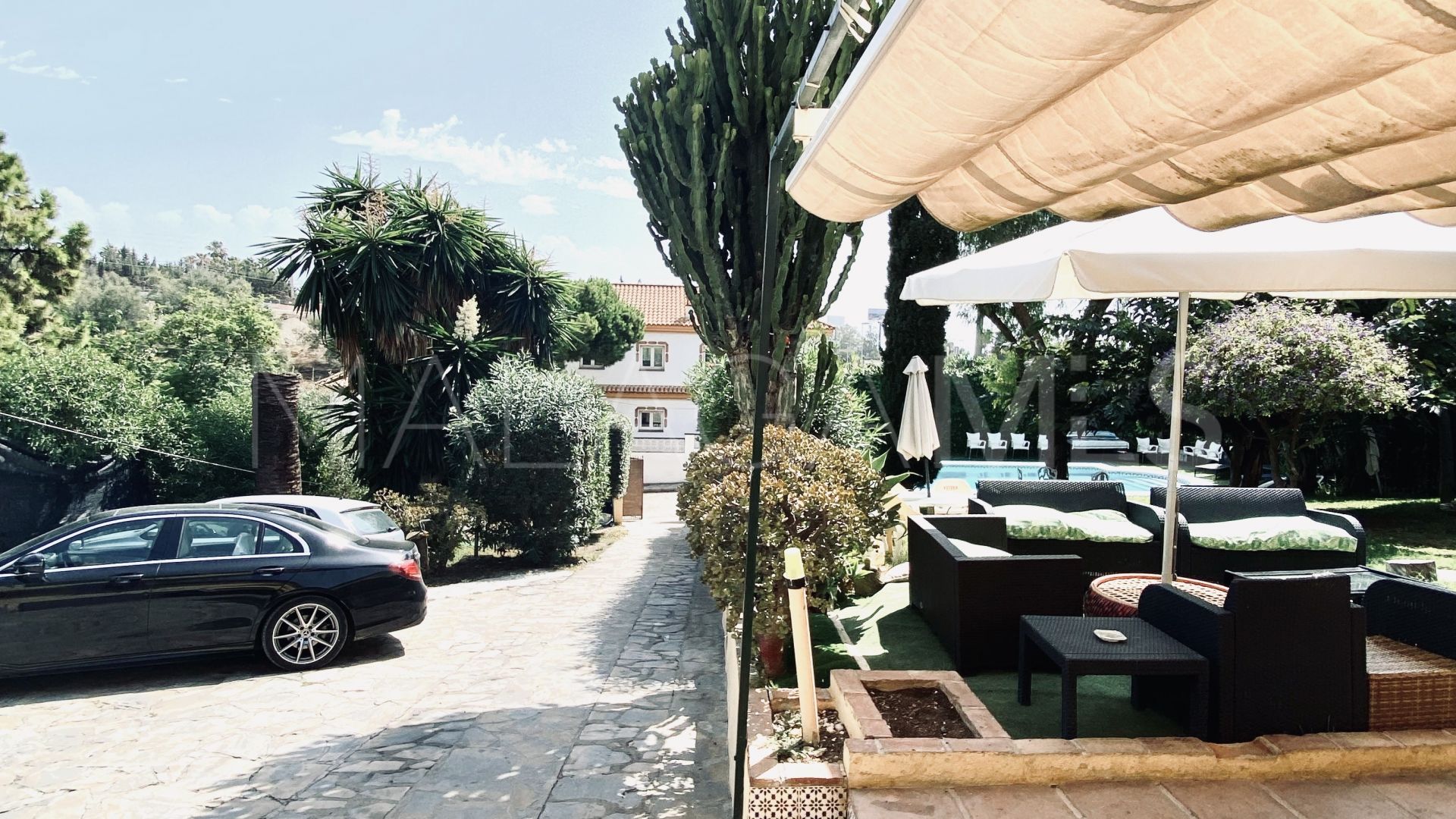 Einfamilienhaushälfte for sale in Marbella Ost