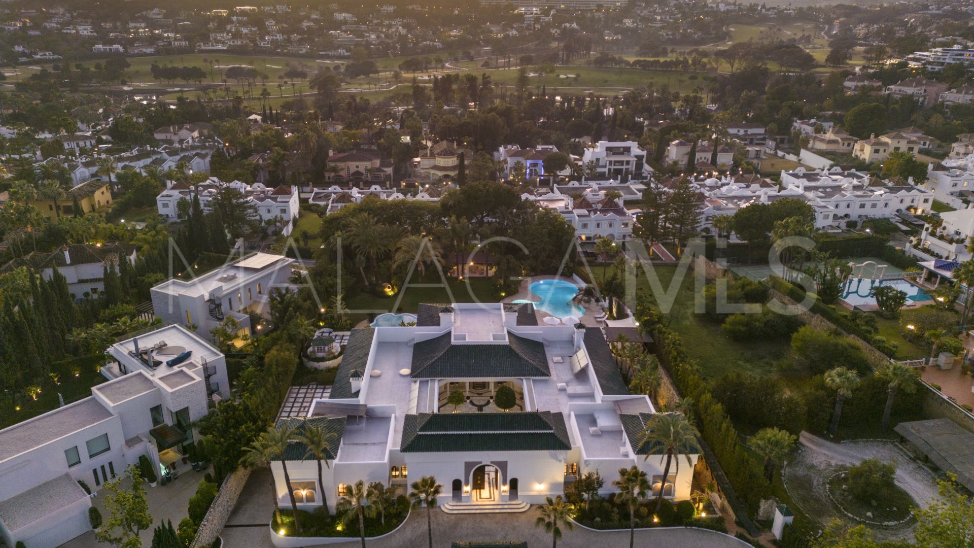 Nueva Andalucia, villa for sale