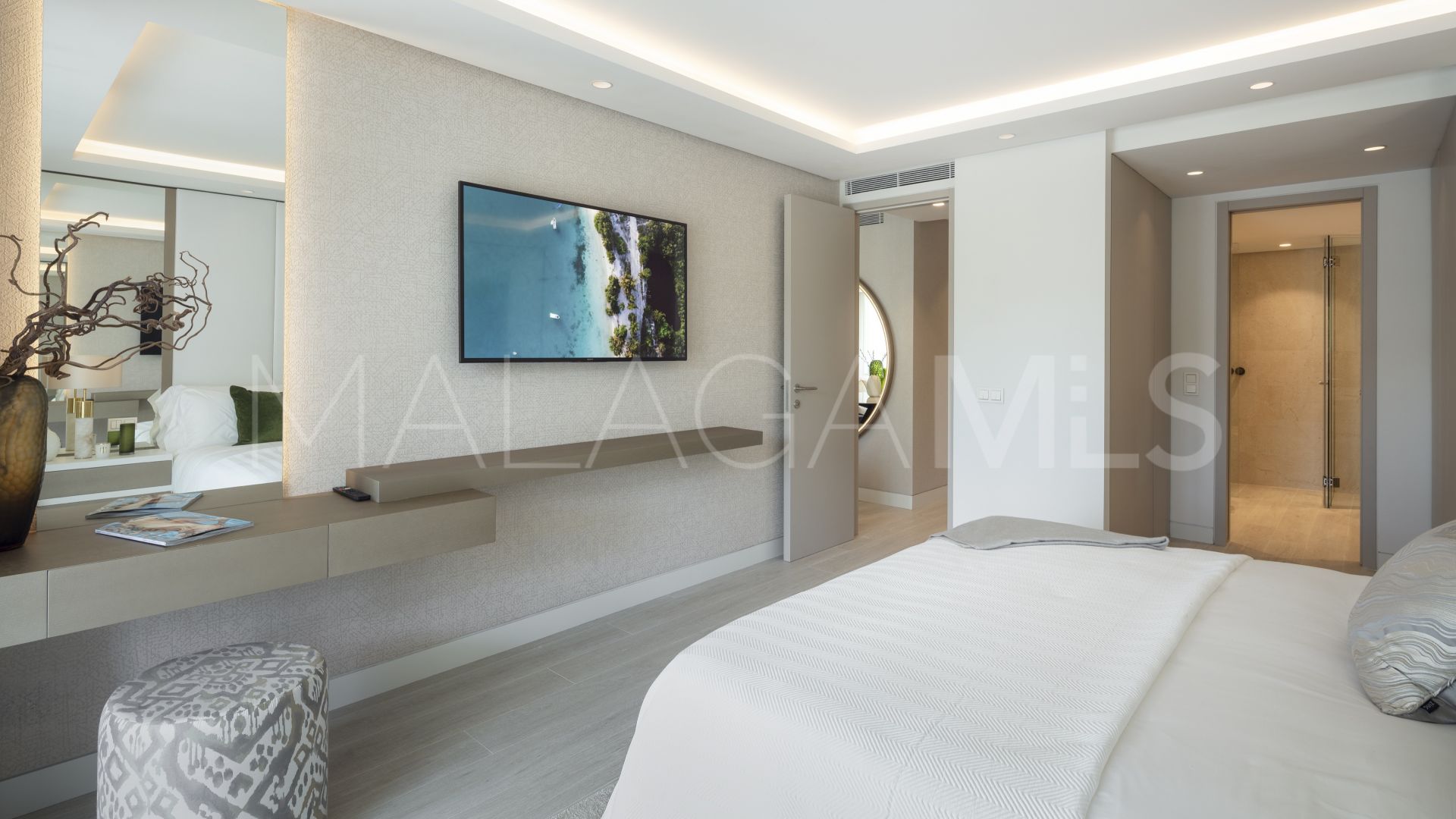 Lägenhet for sale in Marbella Golden Mile