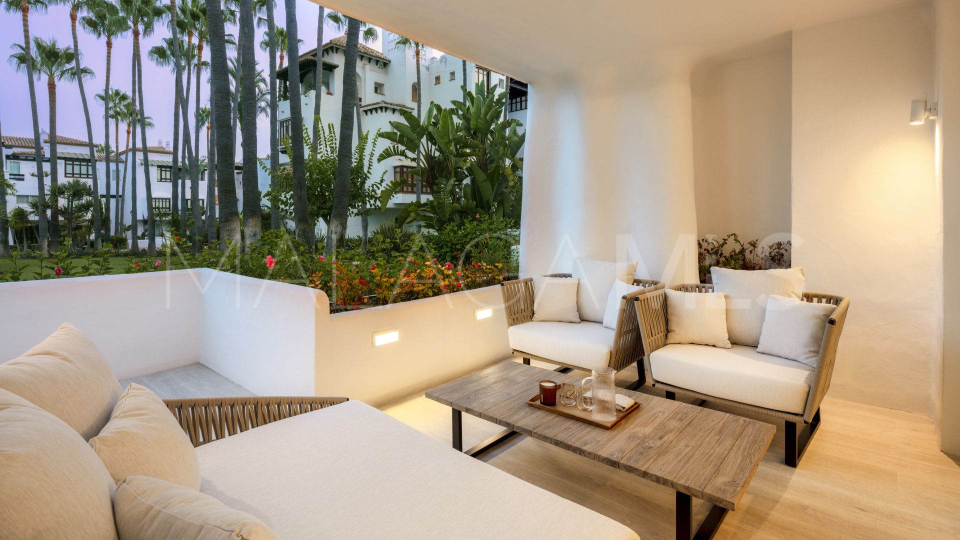 Lägenhet for sale in Marbella Golden Mile
