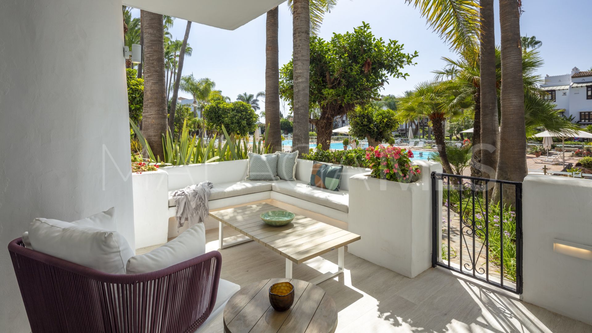Lägenhet for sale in Marbella Golden Mile