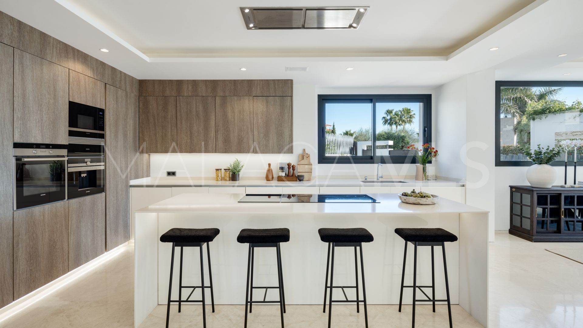 Villa for sale in Altos de Puente Romano