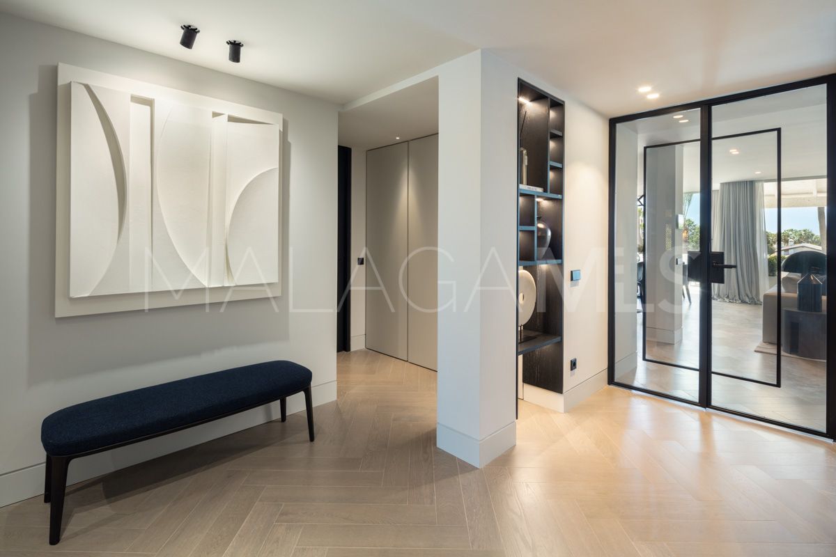 Duplex penthouse for sale in Marina Puente Romano