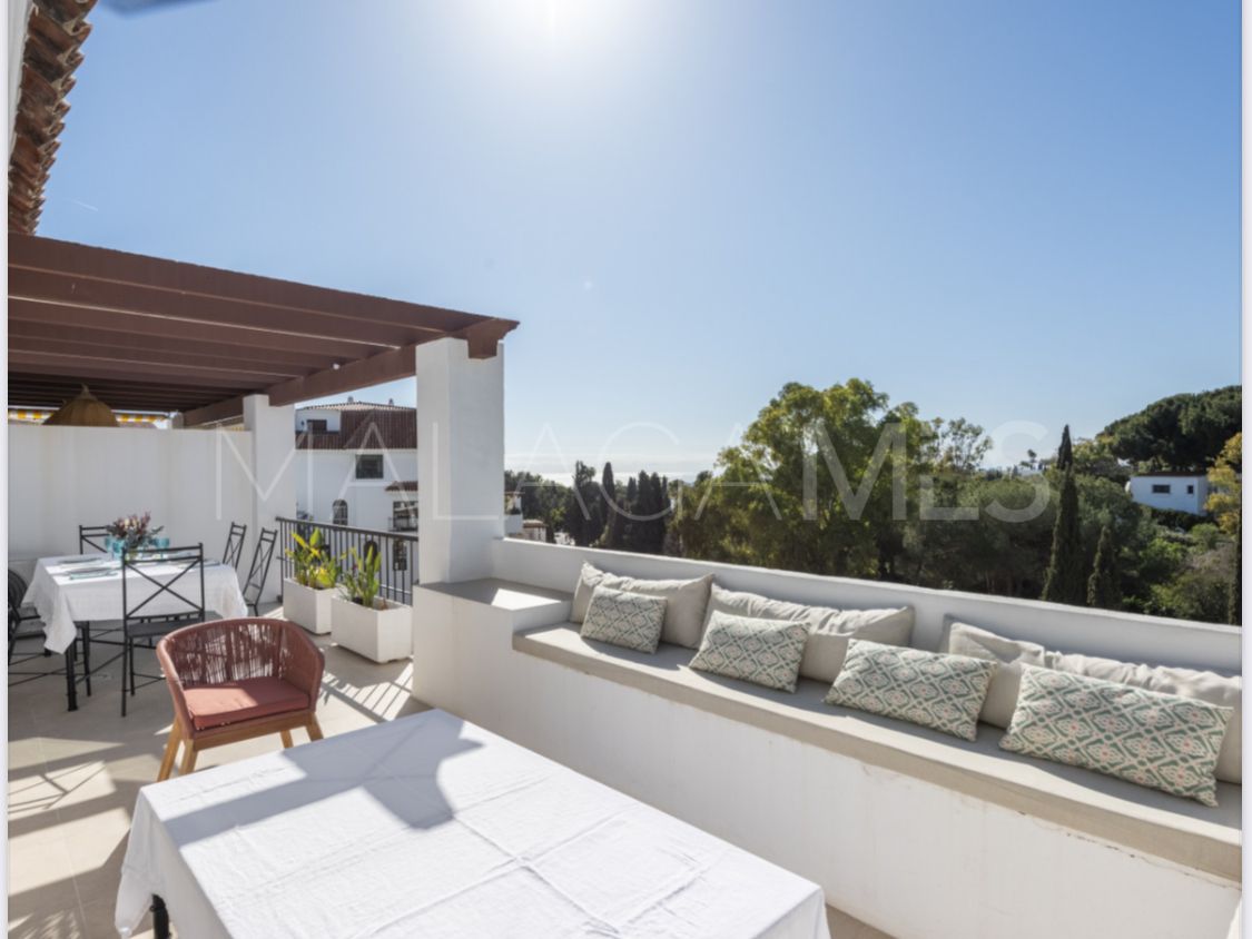 Duplex penthouse for sale in Las Lomas del Marbella Club