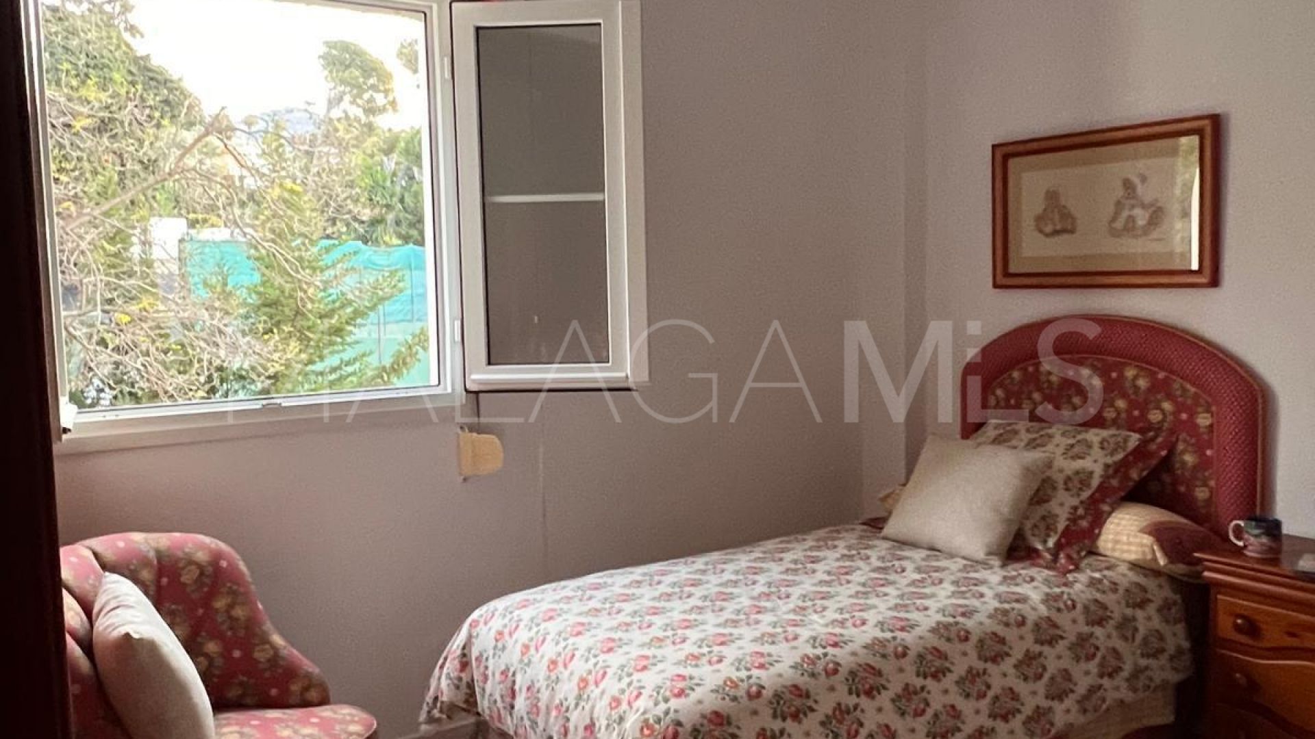 Apartment with 4 bedrooms for sale in Marbella Golden Mile
