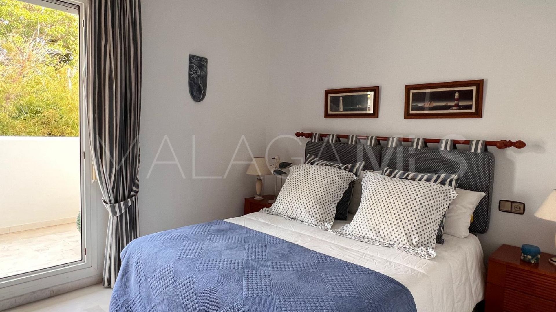 Apartment with 4 bedrooms for sale in Marbella Golden Mile