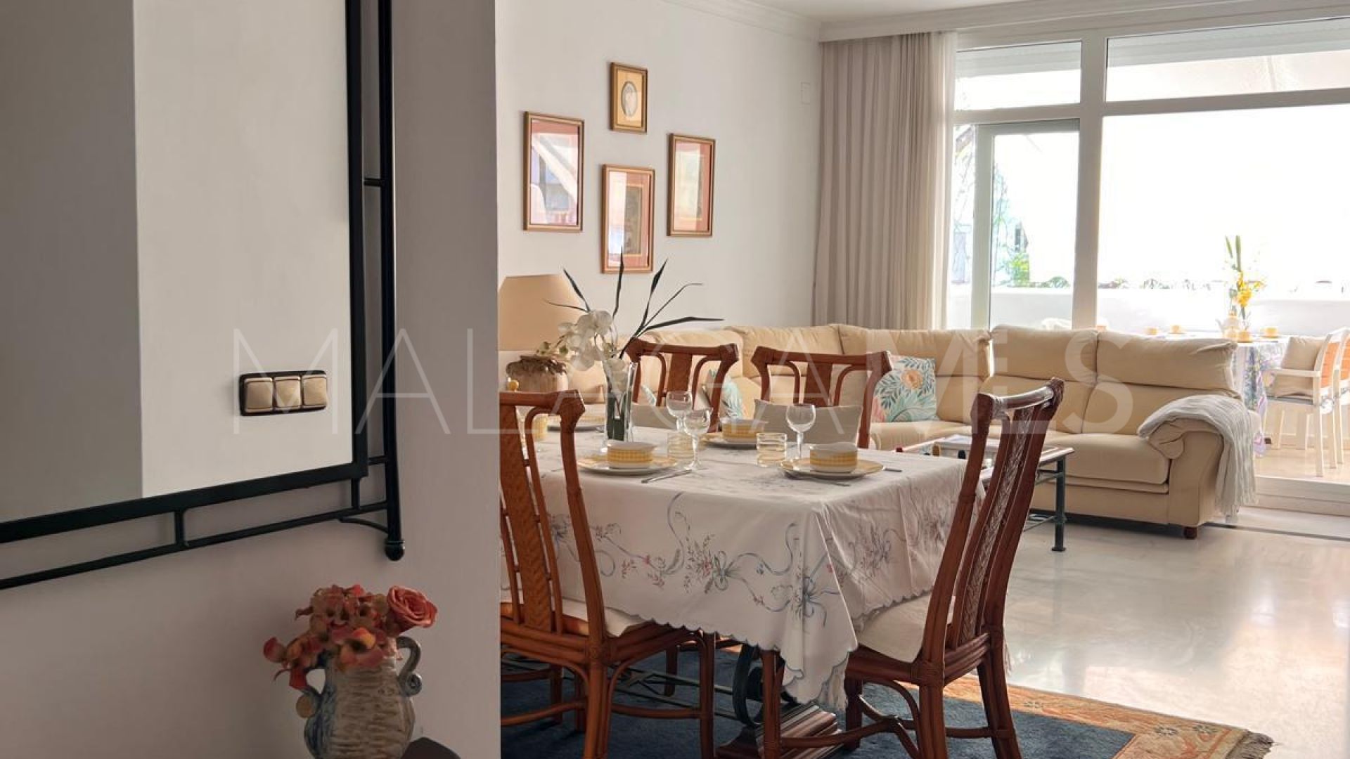 Apartment with 4 bedrooms for sale in Marbella Golden Mile