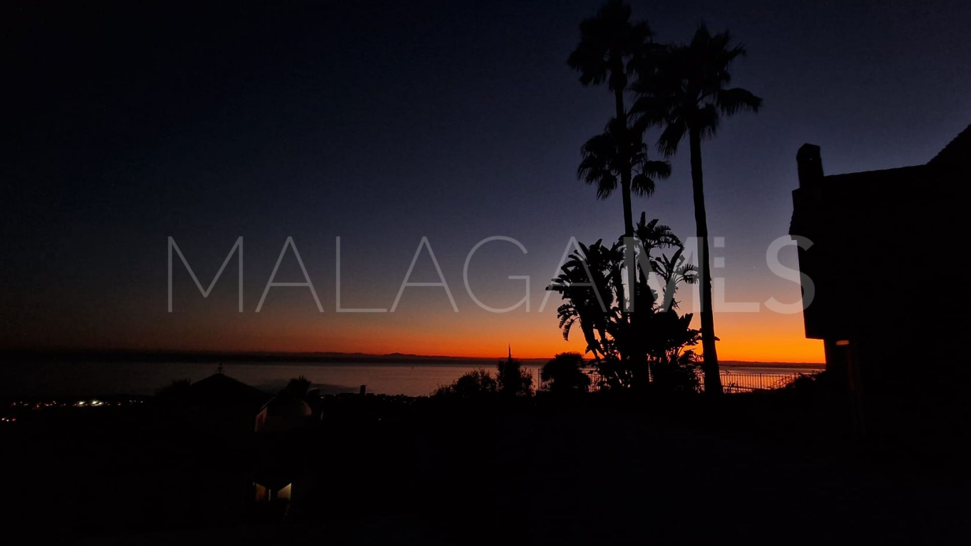 Villa for sale in Los Altos de los Monteros