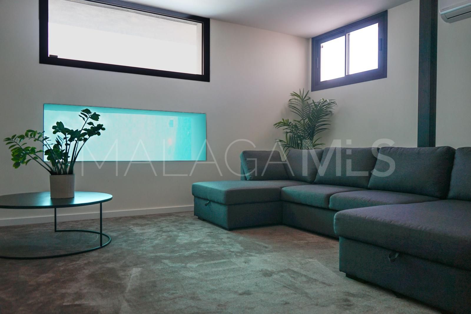 Buy villa in La Alqueria with 5 bedrooms