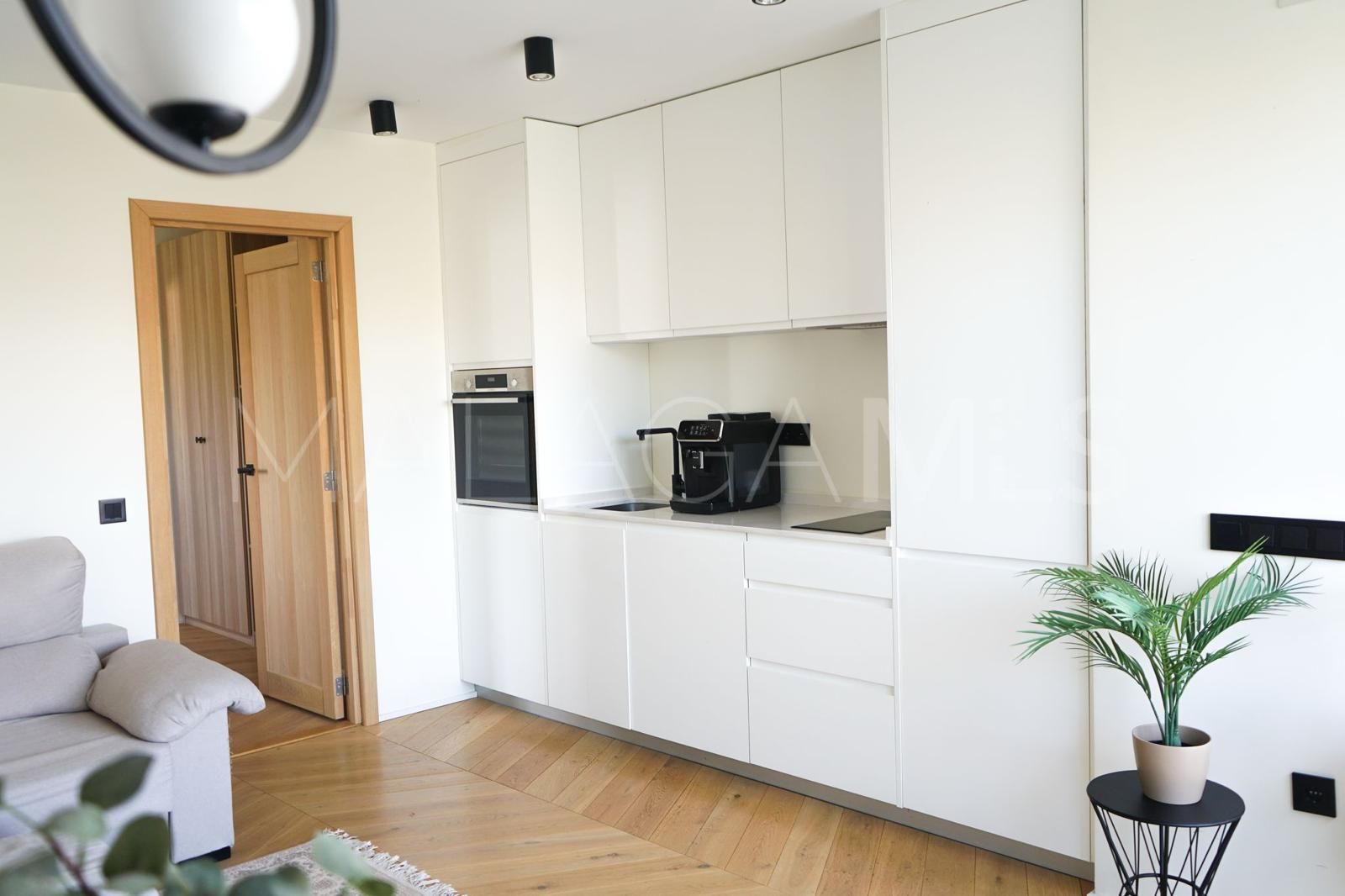 Buy villa in La Alqueria with 5 bedrooms