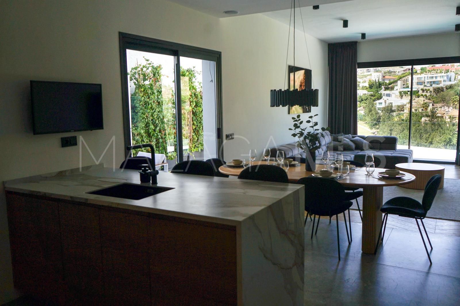 Buy villa in La Alqueria with 5 bedrooms