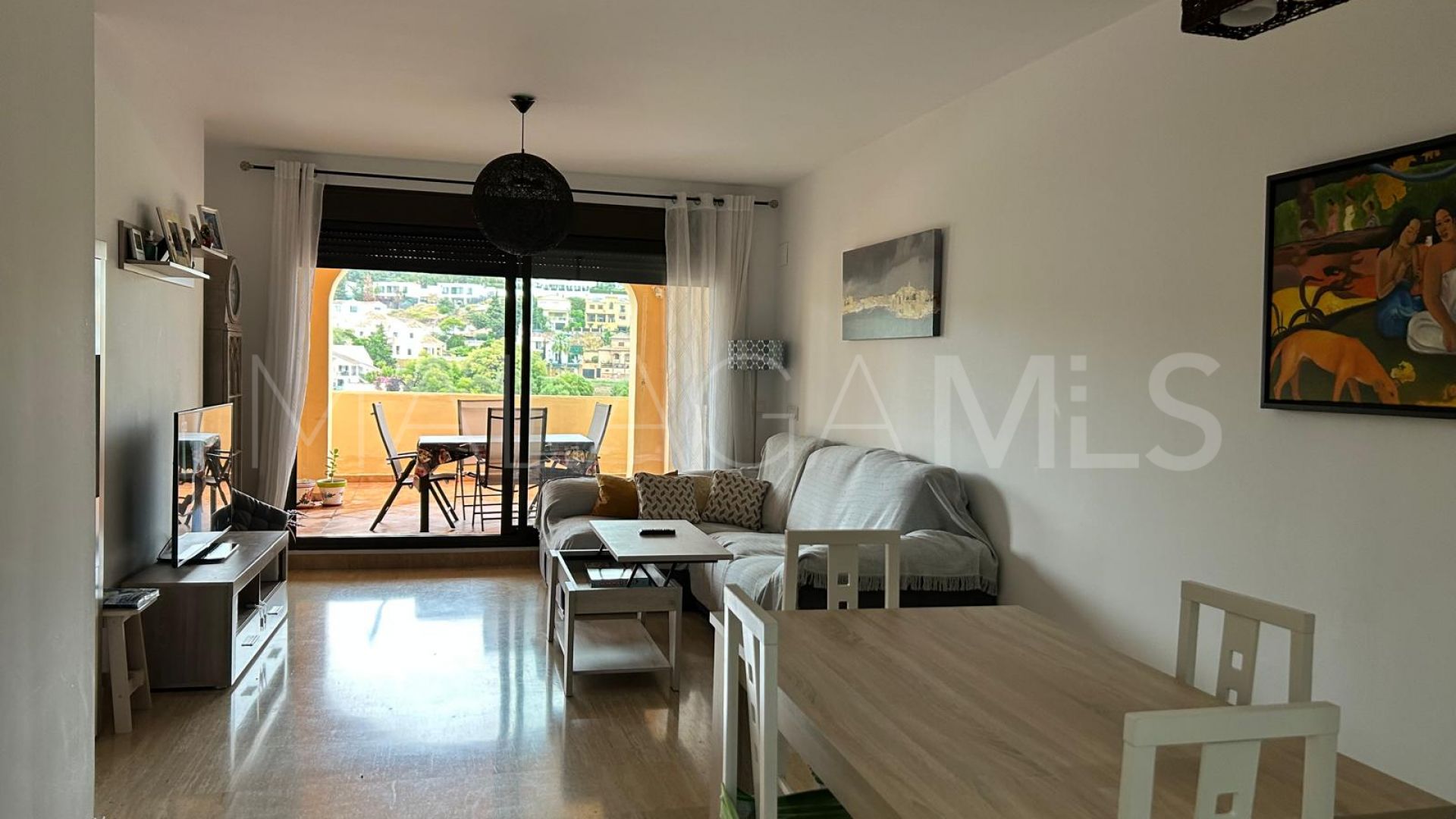 Apartment with 2 bedrooms for sale in Estepona