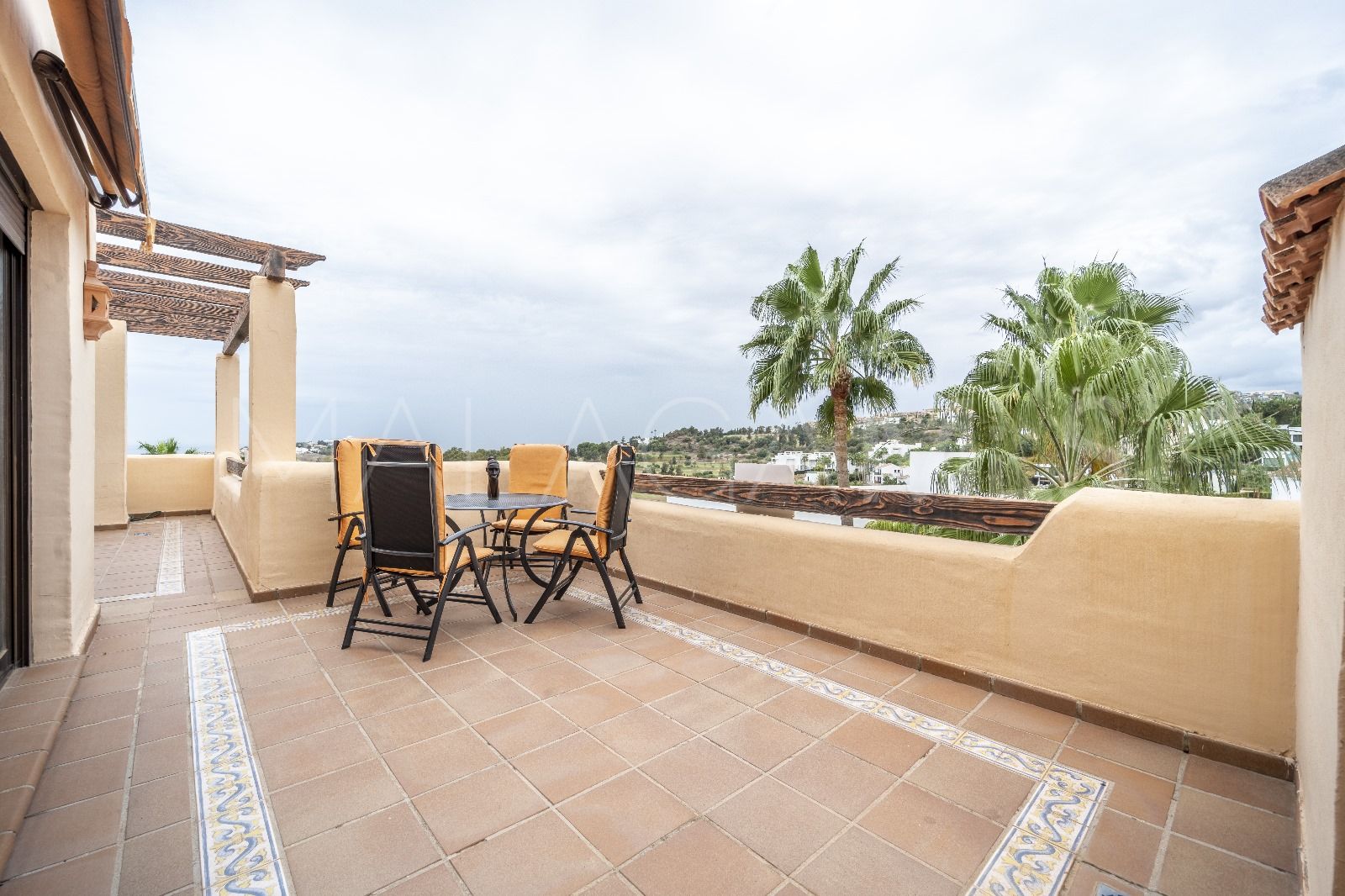 Takvåning for sale in Benahavis Hills Country Club