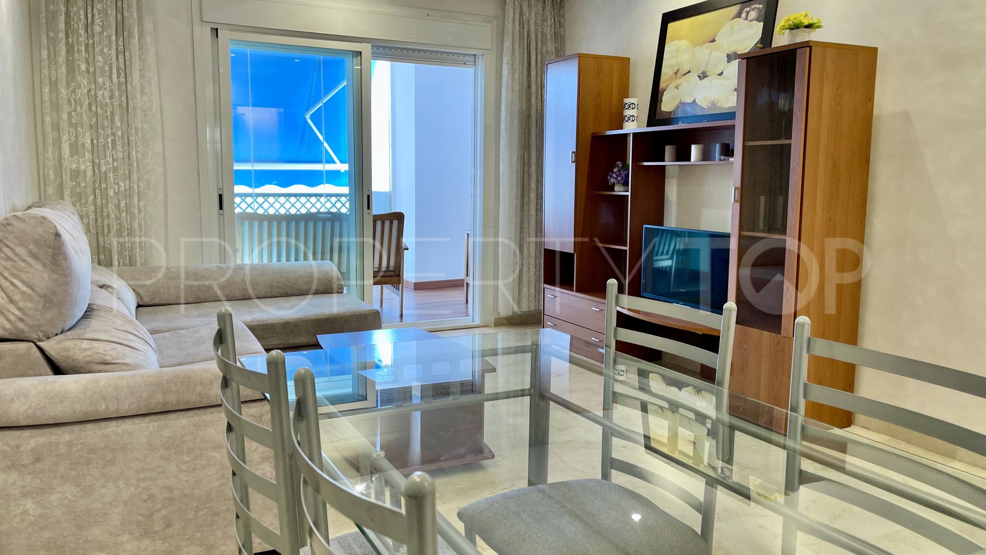 Apartamento en venta de 2 dormitorios en Terrazas de Banus