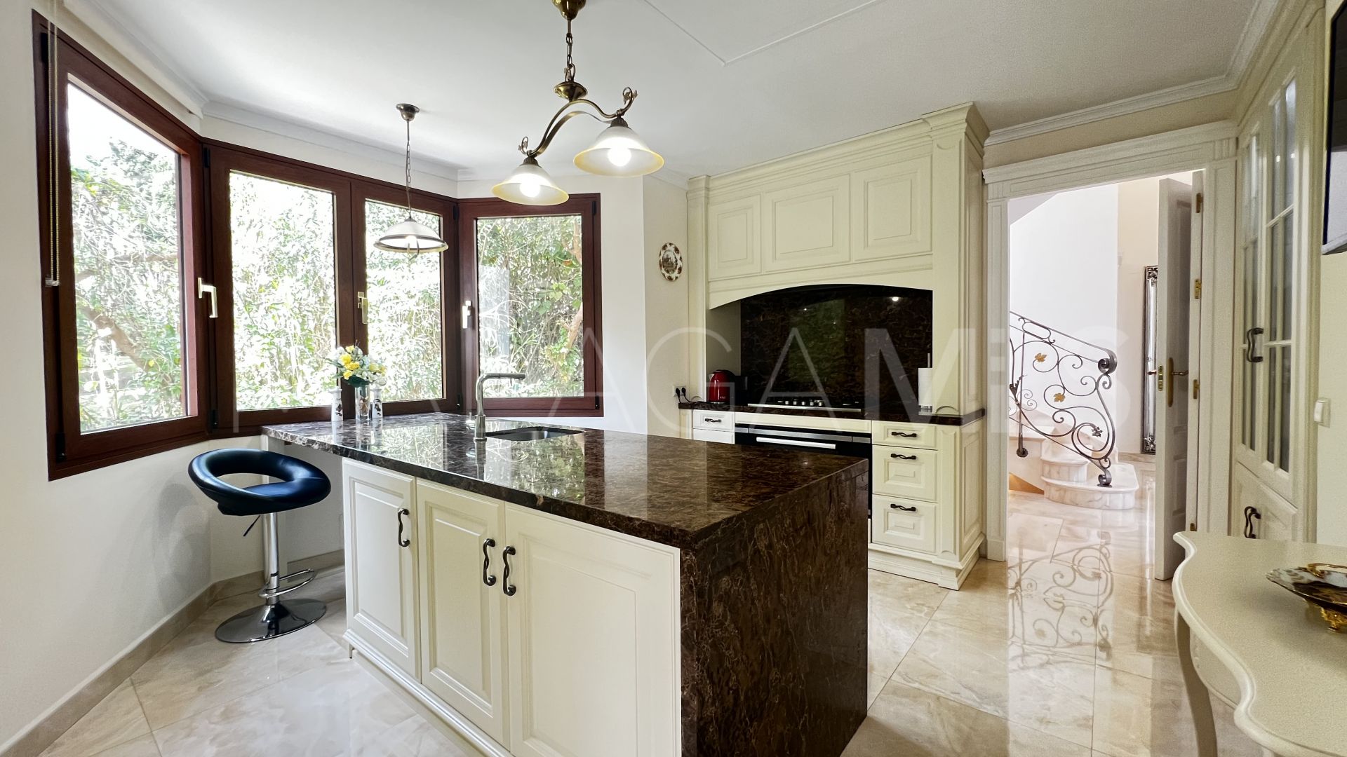 Villa for sale in Marbella Est