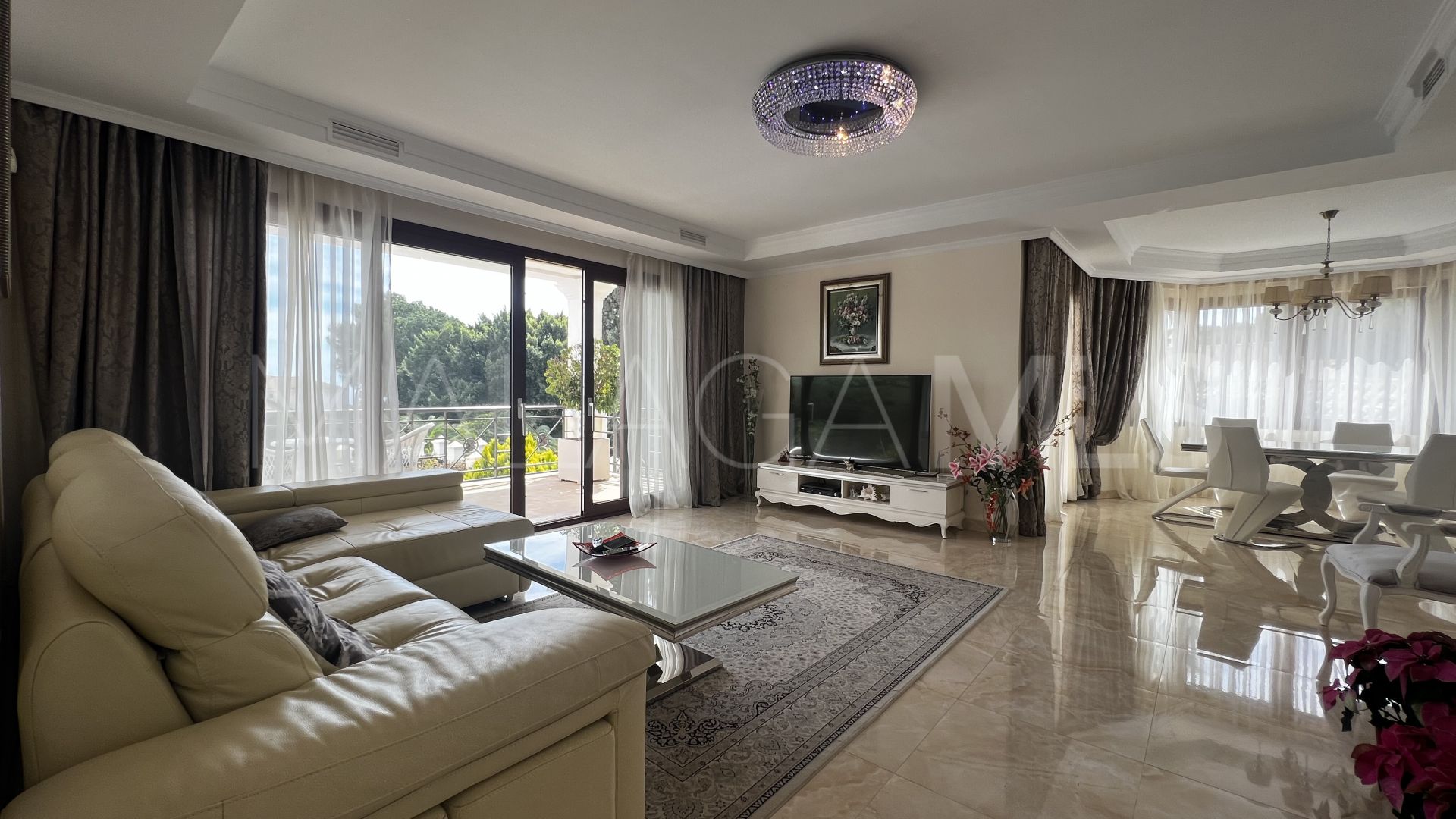 Villa for sale in Marbella Est