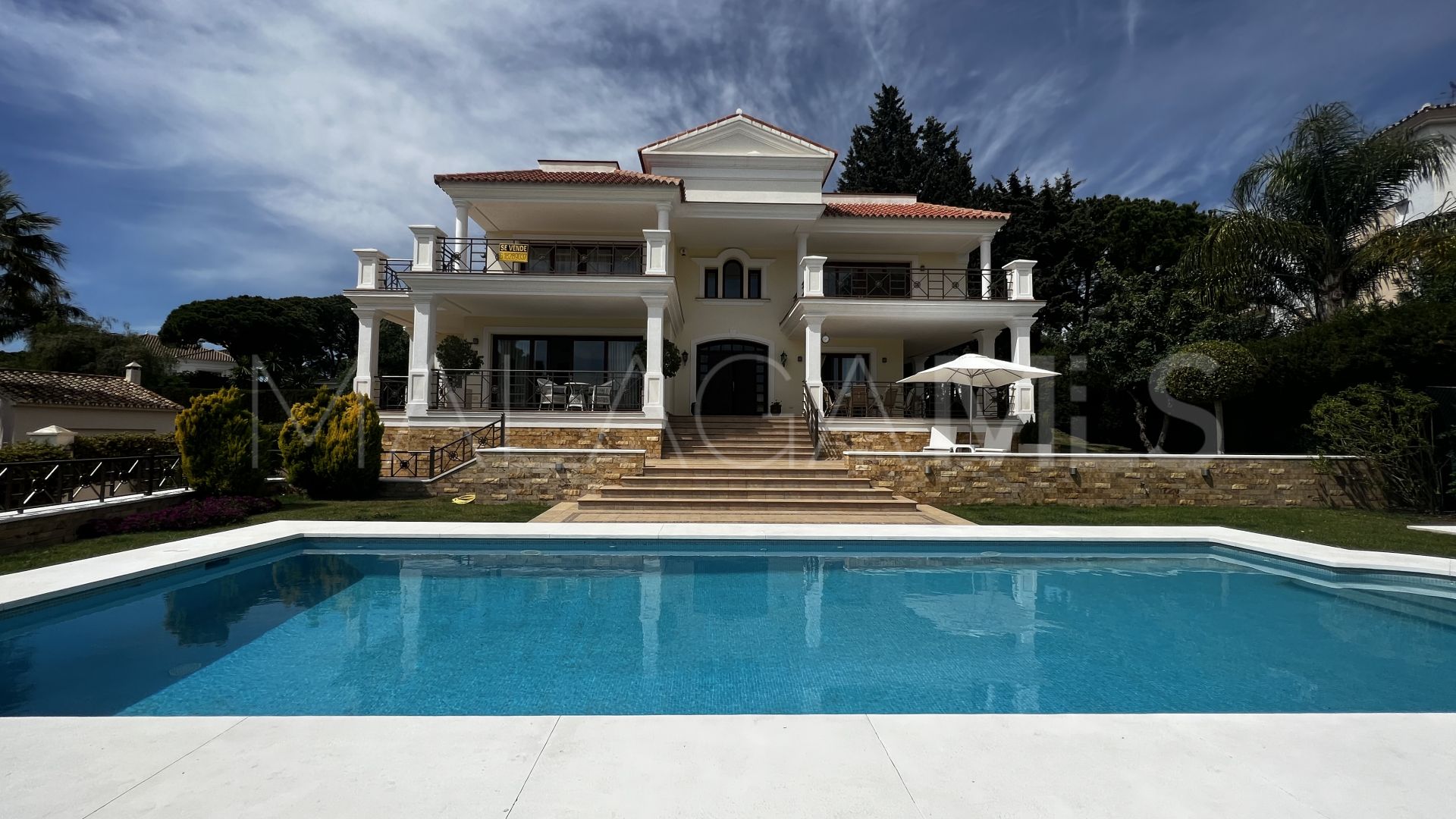 For sale villa in Marbella East