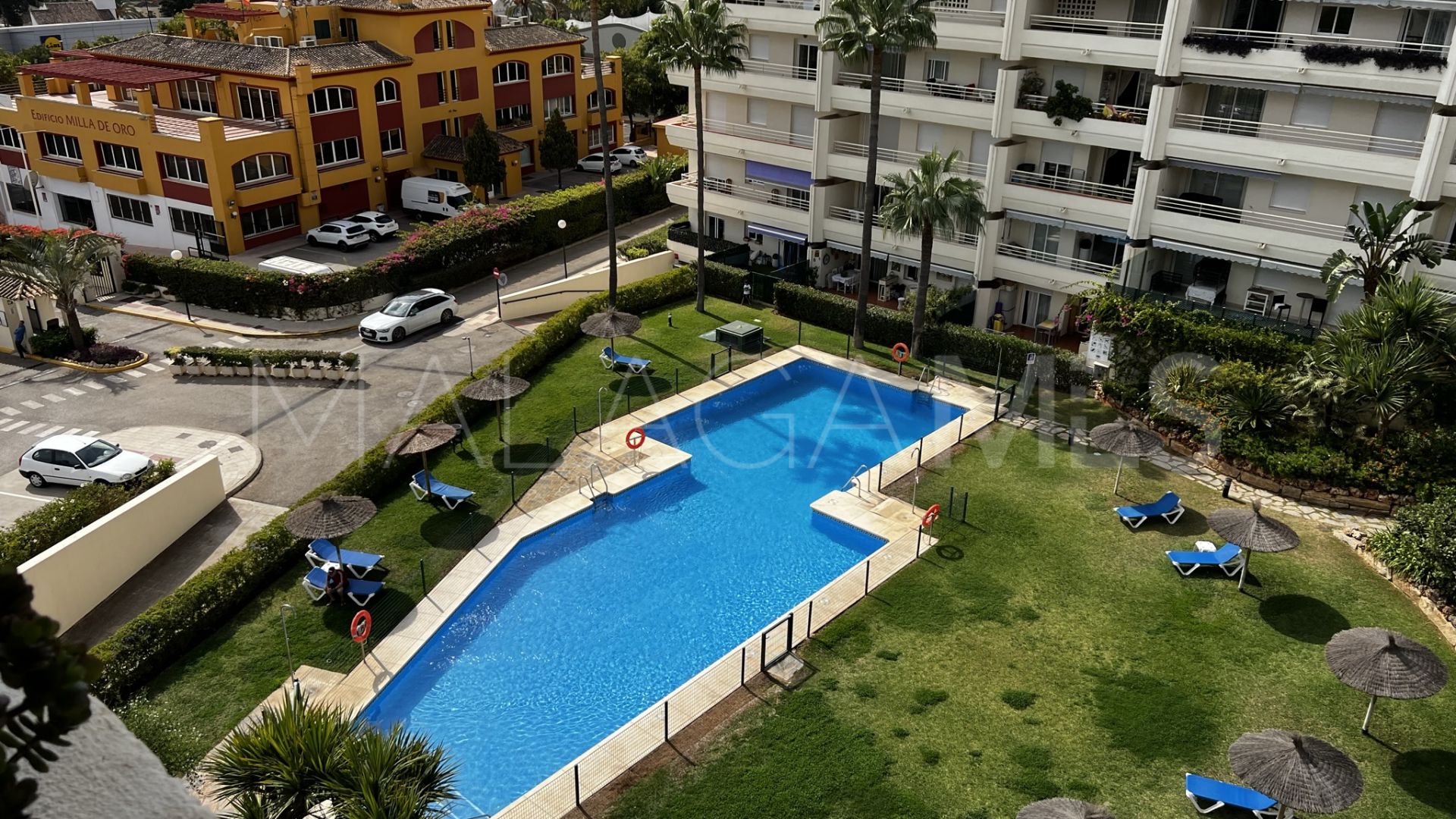 For sale duplex penthouse with 3 bedrooms in Costa Nagüeles II