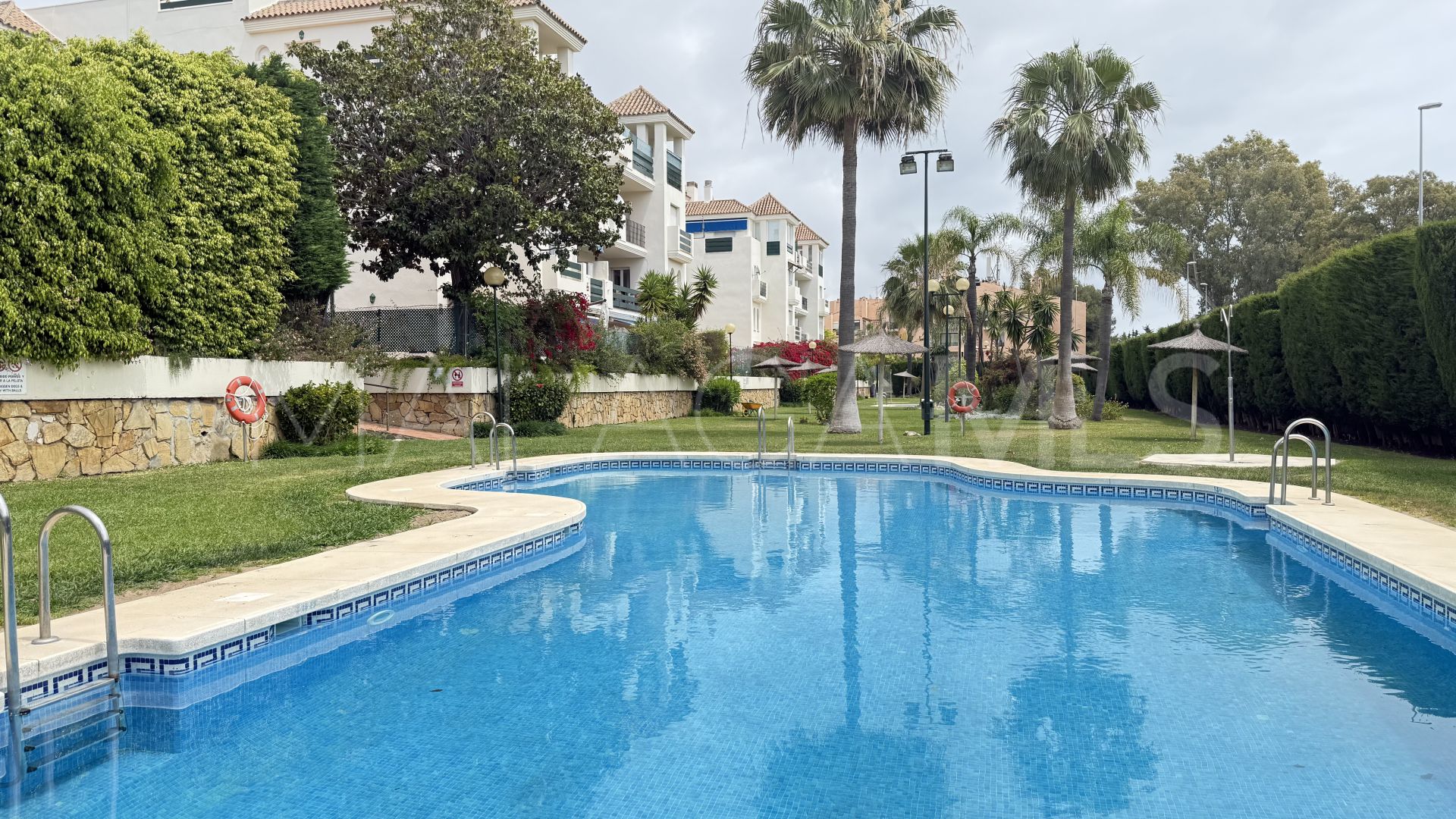 Appartement rez de chaussée for sale in Nueva Andalucia