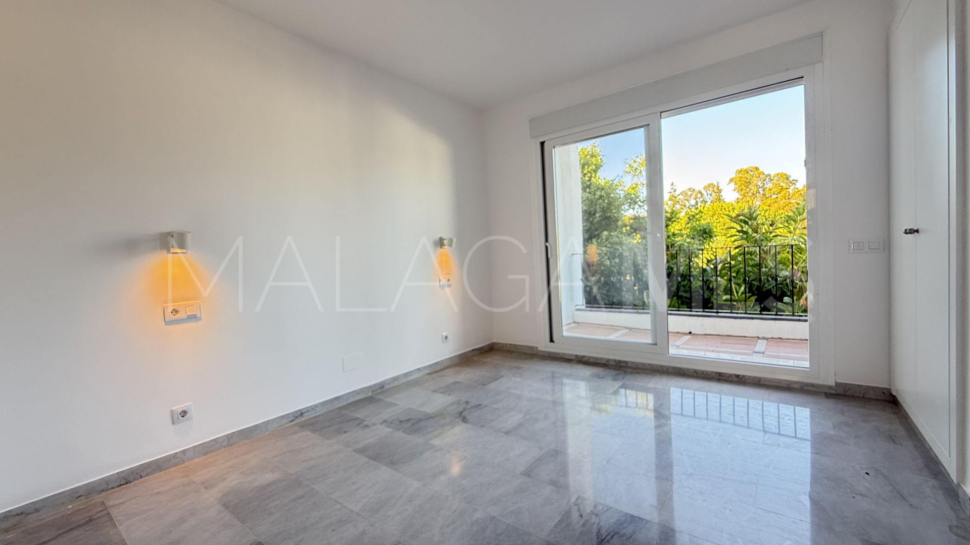 Ático de 3 bedrooms for sale in Guadalmina Baja