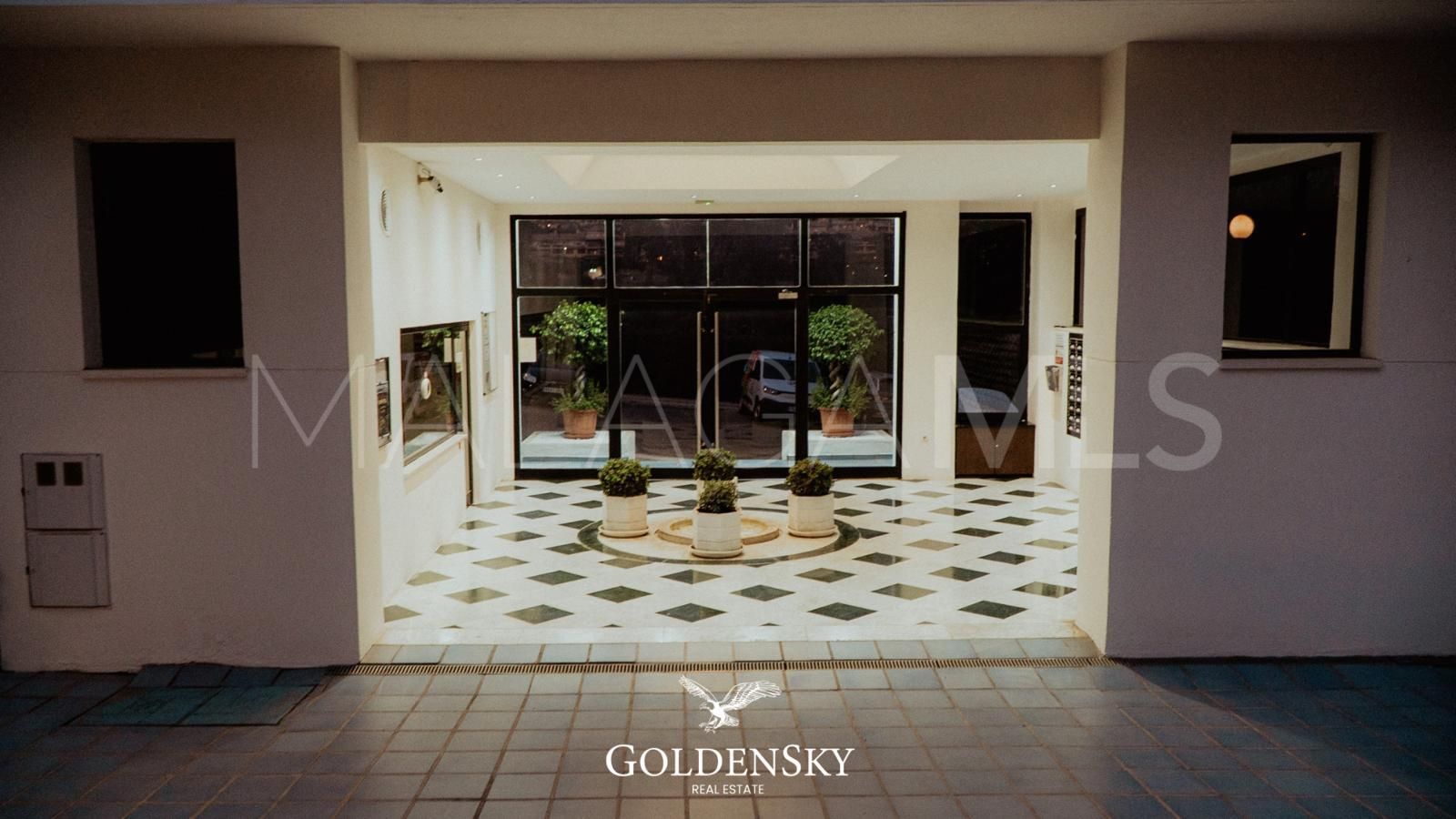 Wohnung for sale in Nueva Andalucia