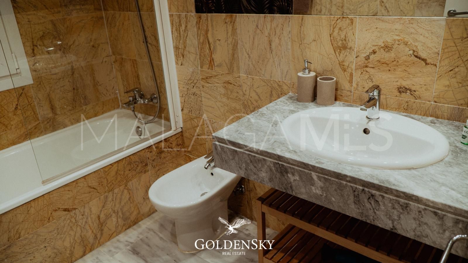 Wohnung for sale in Nueva Andalucia