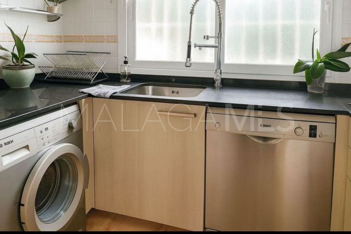 Lägenhet for sale in Guadalmina Baja